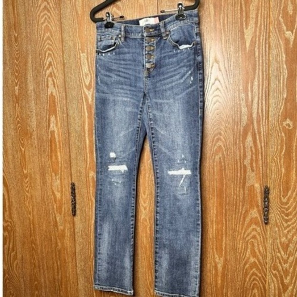 Cabi 6068 Button Fly Straight Leg Distressed Skinny Wash Jeans Womens Size 2 - Picture 2 of 8